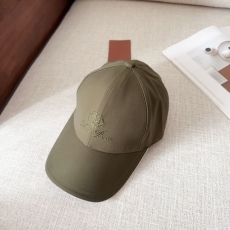 Loro Piana Caps